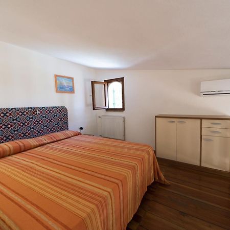 Gavila'S Residenza Turistico Alberghiera Порт-Аццурро Экстерьер фото