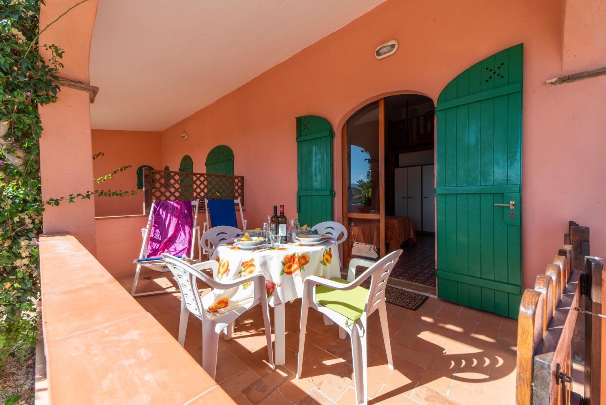 Gavila'S Residenza Turistico Alberghiera Порт-Аццурро Экстерьер фото